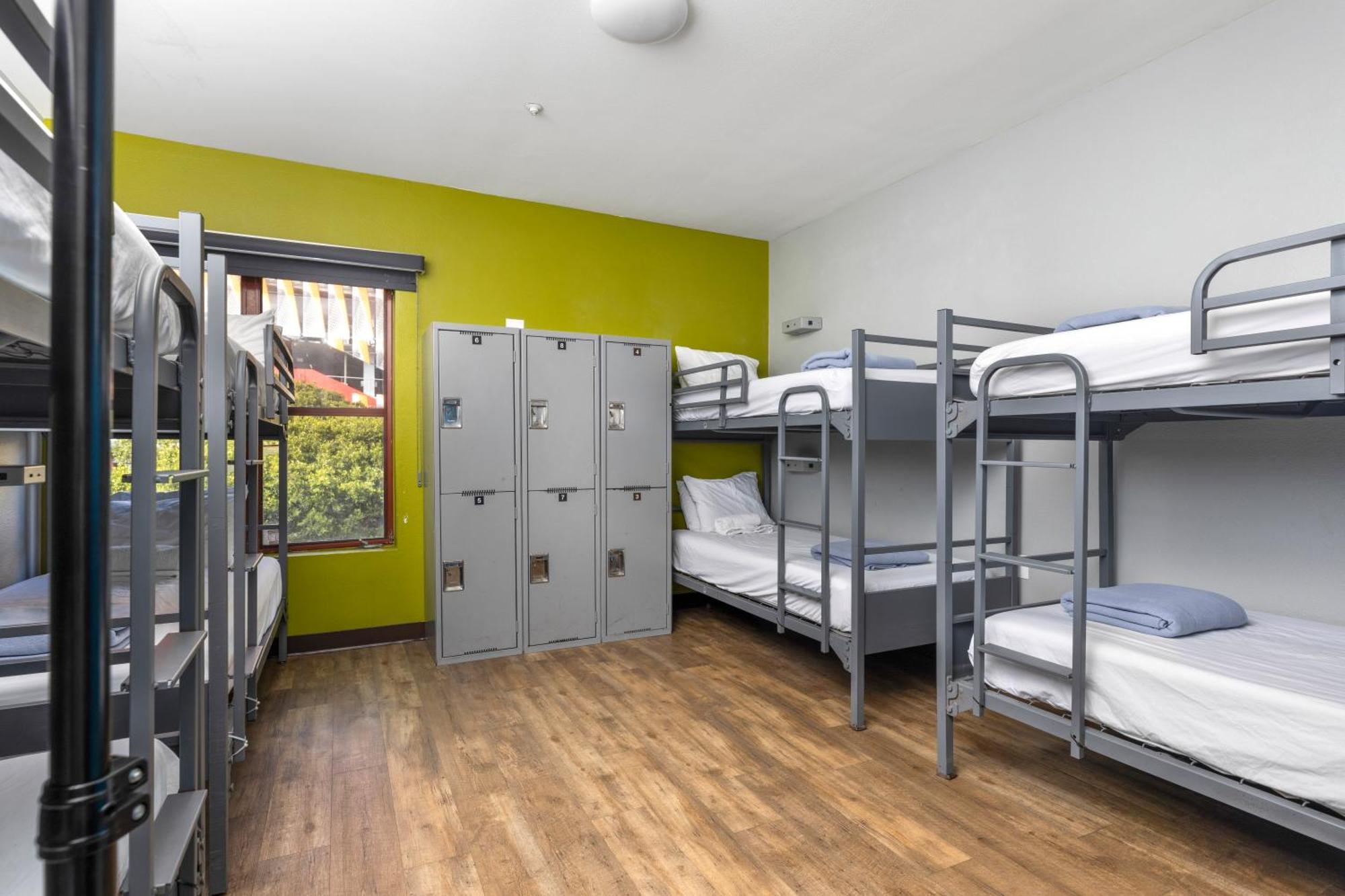 Hi Angeles - Hostal